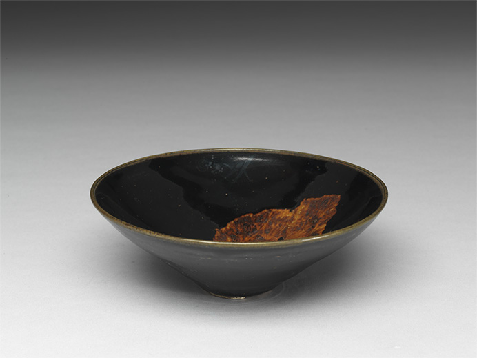 宋朝吉州窯 黑釉葉紋碗