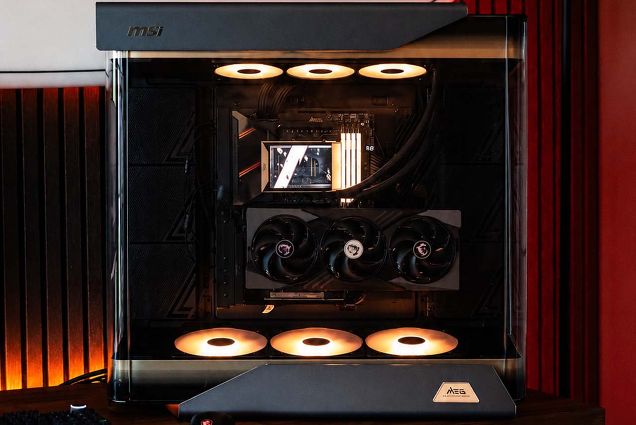 CyberLounge 2077 PC setup by TechSource — photo 5