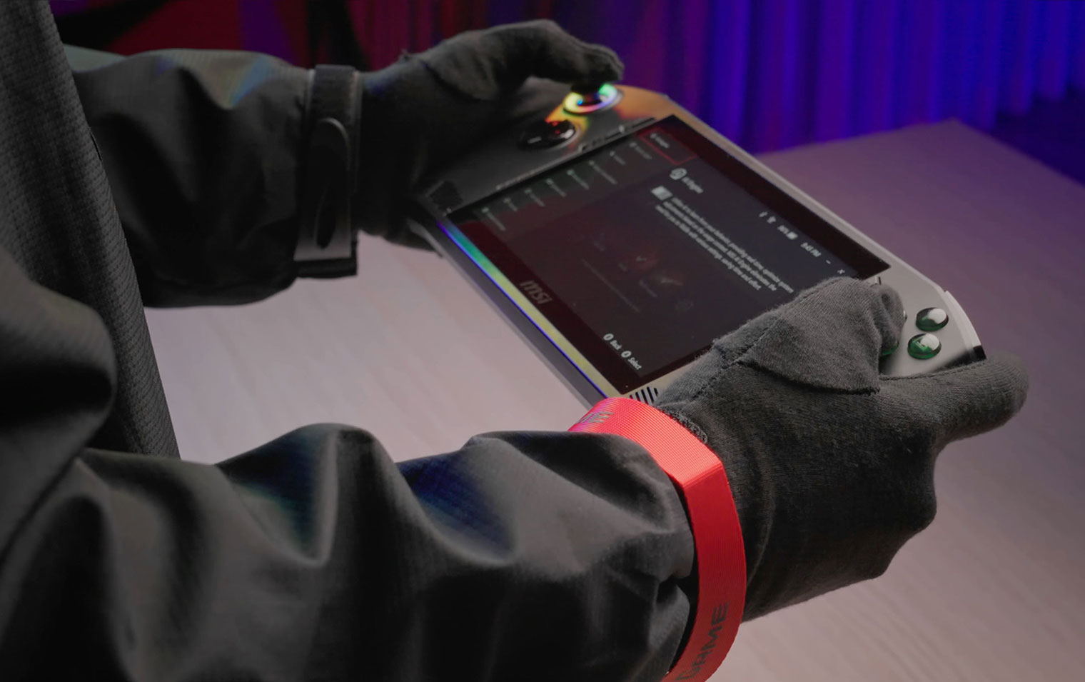 MSI Claw Travel Case II - Scenario photo