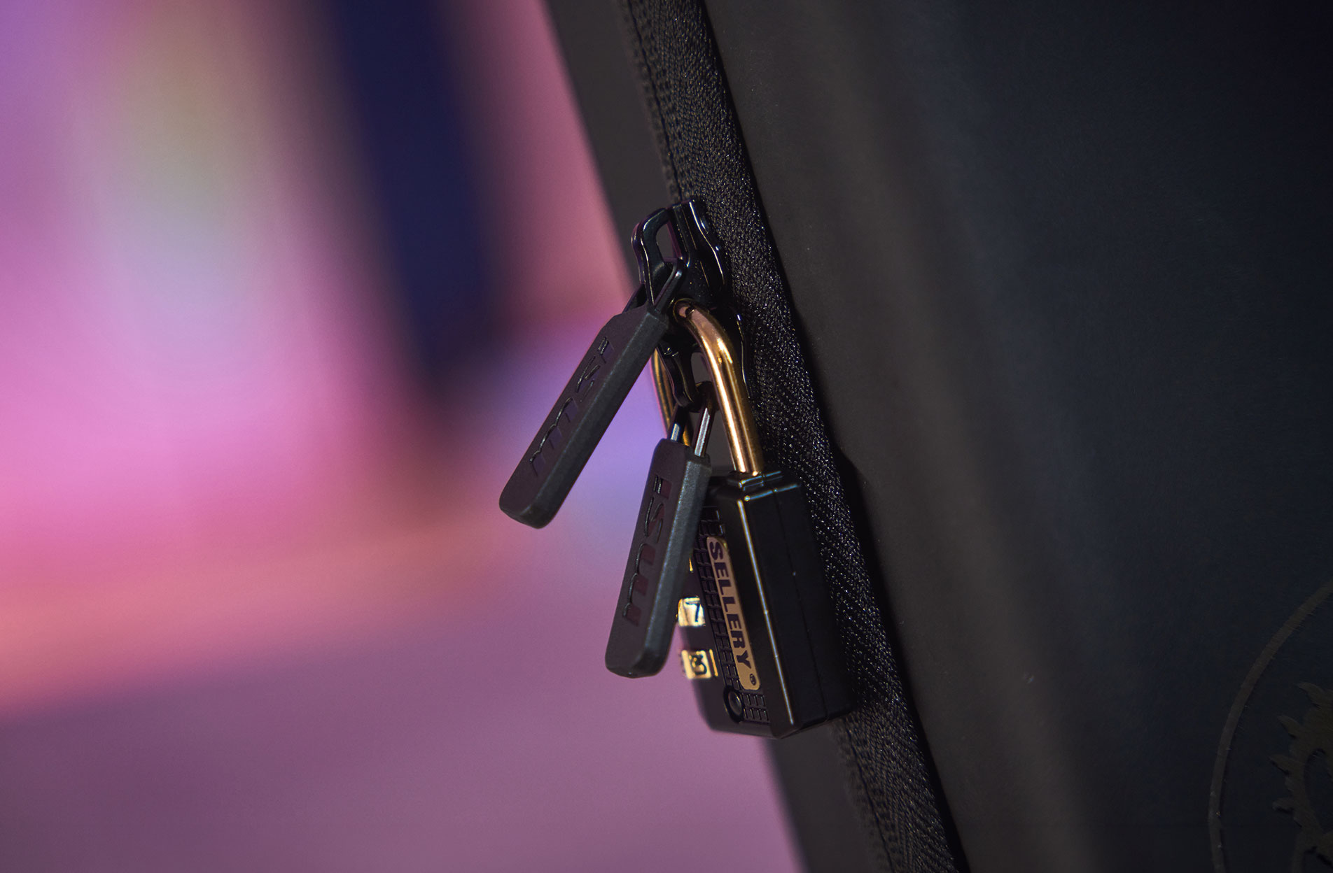 MSI Claw Travel Case III - Appearance material