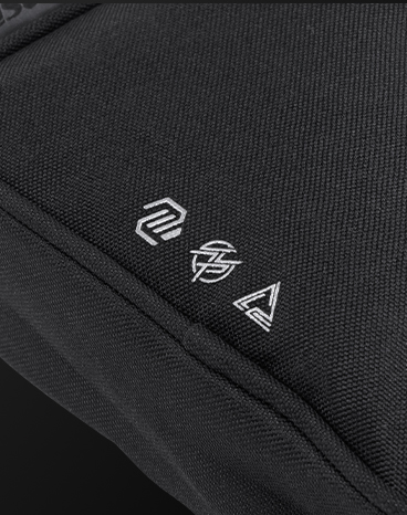 MEG X experience pouch accessory 06