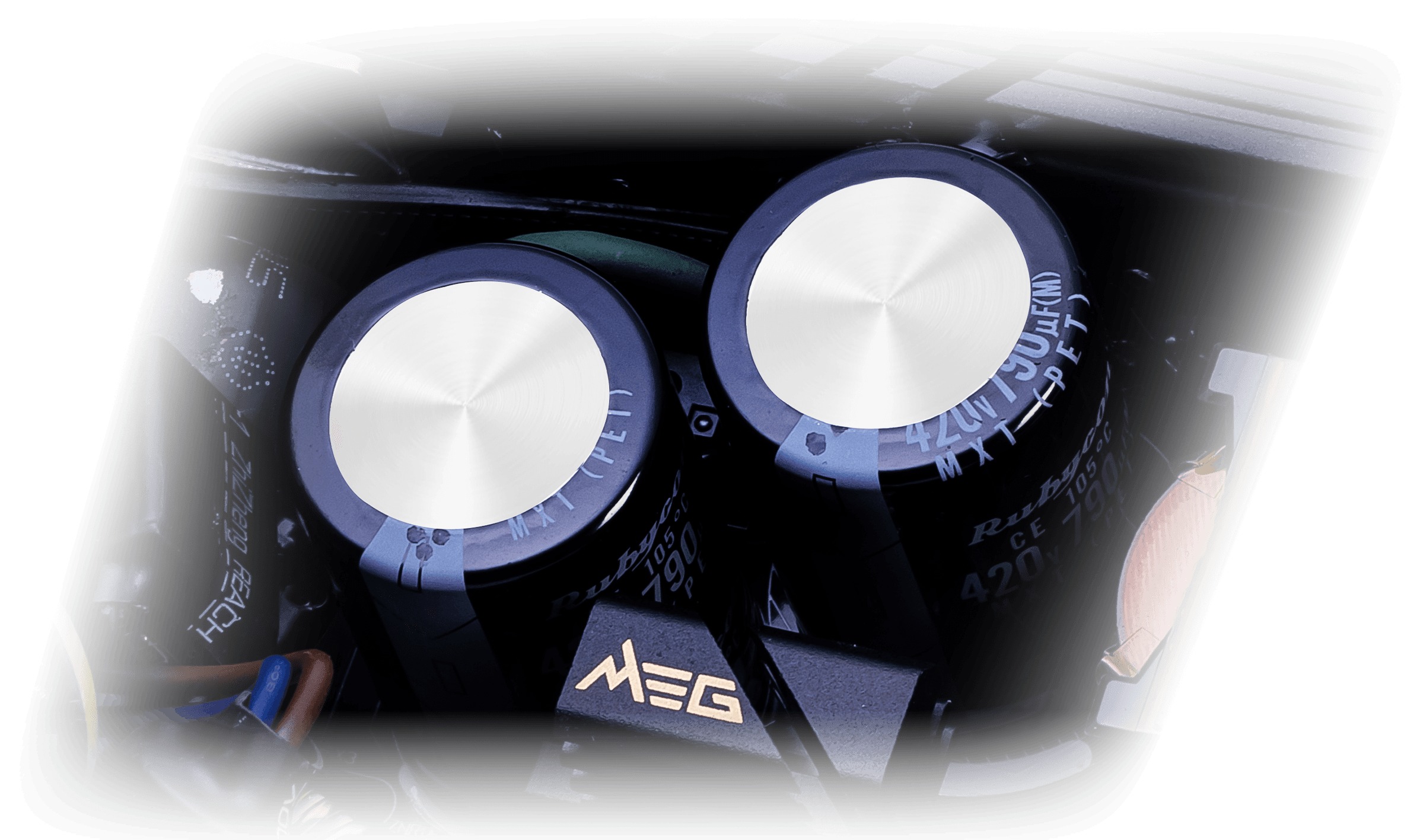 MEG AI1600T PCIE5 DRACO EPIC EDITION Capacitors