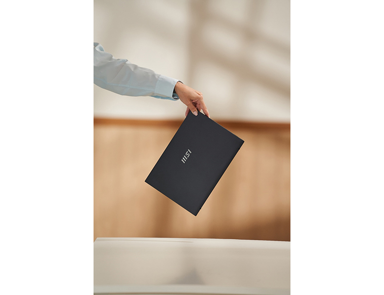 Prestige 13 AI<sup>+</sup> Evo