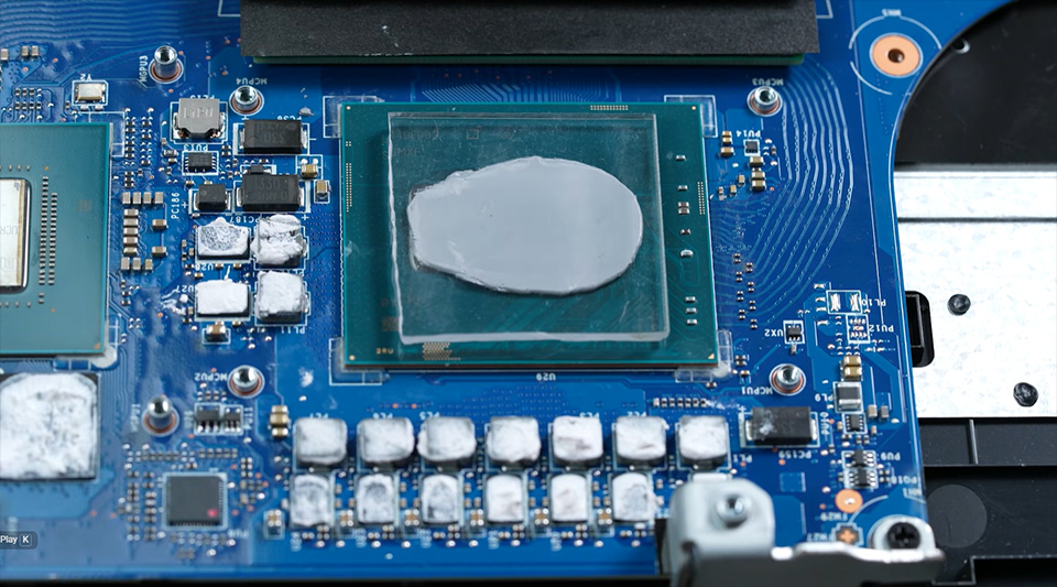 Phase-change thermal compound forms a stable, uniform interface that ensures optimal contact and consistent heat transfer.
