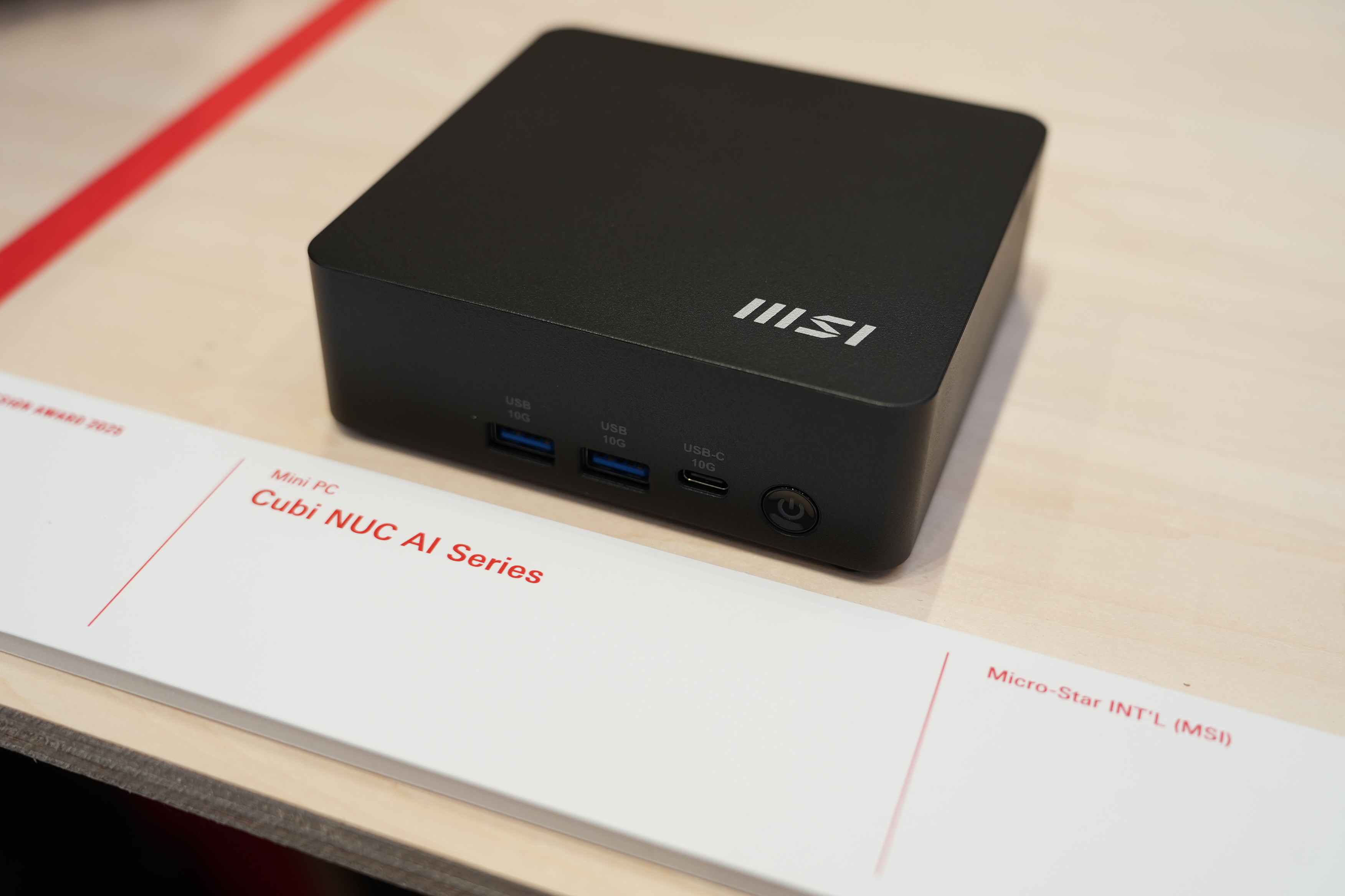 Cubi NUC AI Series