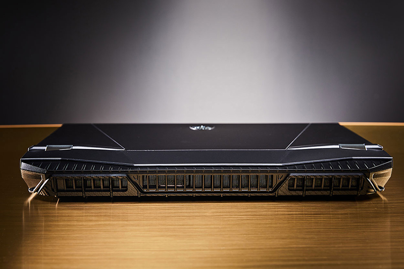 GT76 Titan DT 9SG