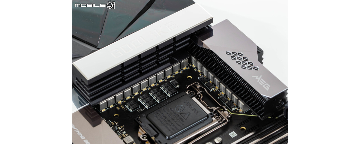 MSI MEG Z590 GodLike 主機板