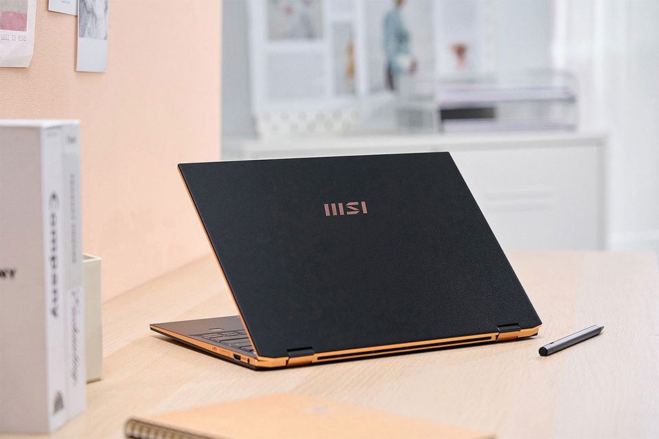 MSI Summit E13 Flip Evo