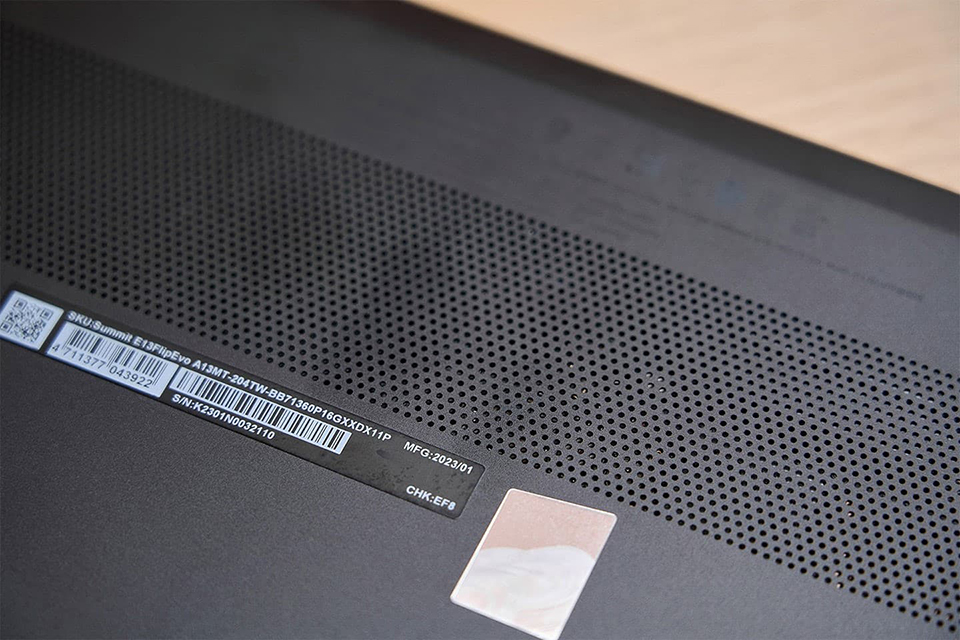 MSI Summit E13 Flip Evo